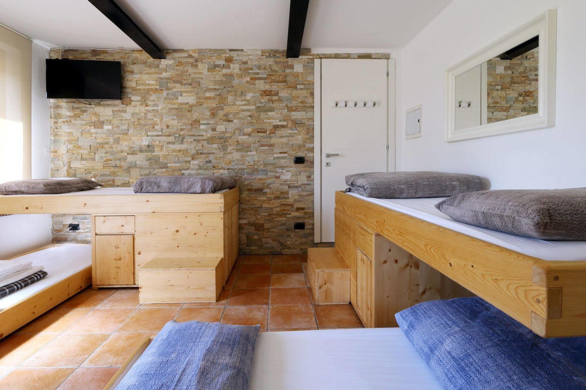 Bed and Breakfast Bed & Wellness Fisterre à Belluno Extérieur photo